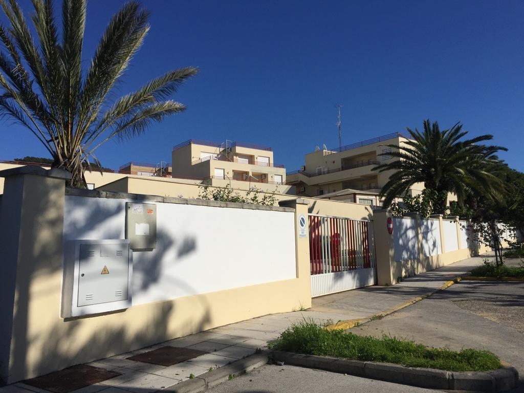 Apartamentos Inma Mayor En Primera Linea De Playa, Con Parking Y Piscina Los Canos De Meca Exterior foto